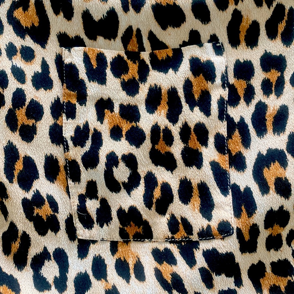 ZARA // Leopard 3/4 Sleeve Blouse - Picture 3 of 6